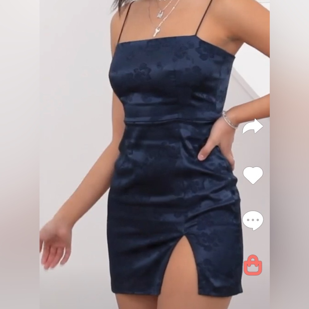 Lucy in the Sky Navy Floral Dress💗